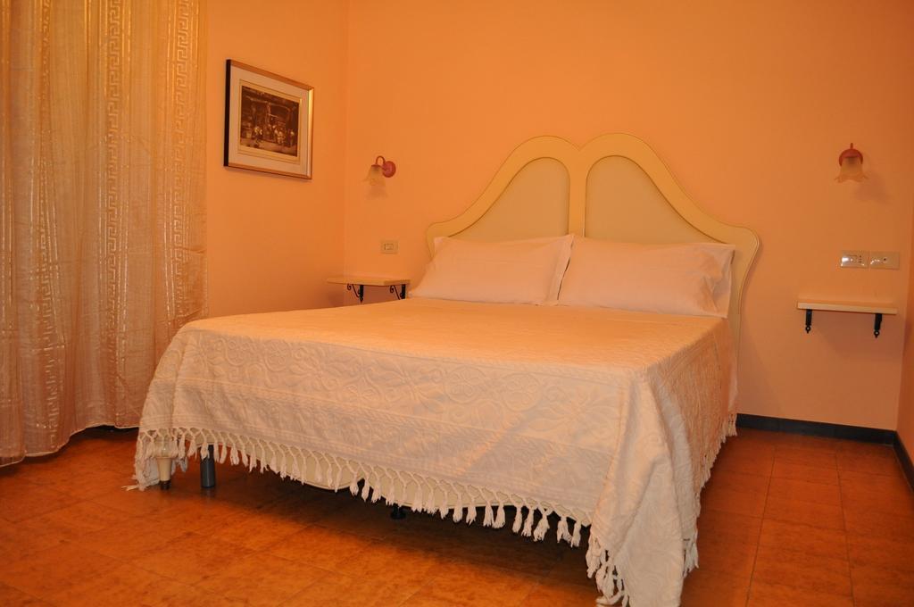 Bed and Breakfast L' Aia Antica Veroli Habitación foto